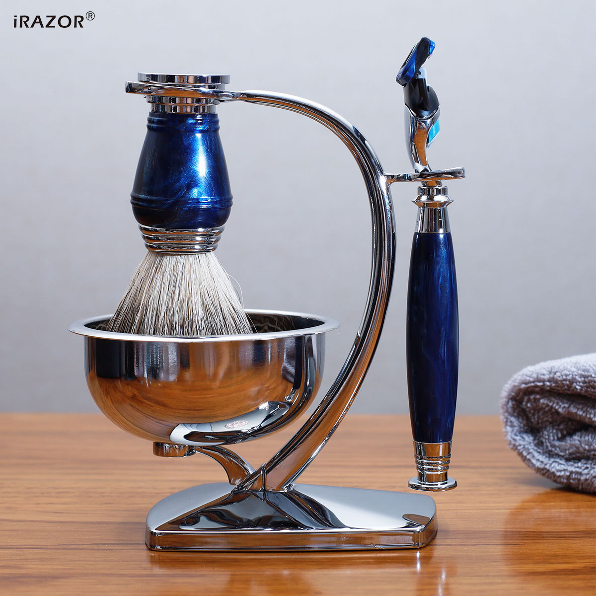 طقم حلاقة فاخر للرجال من iRAZO - مراجعة Men'S Grooming Set Gift وسعره